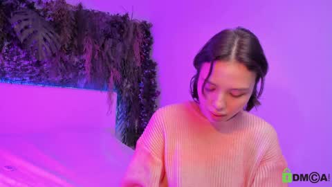 Snapshot of black_jenny chatting on 12, 1, 2025 Jenny online show from 12, 1, 2025