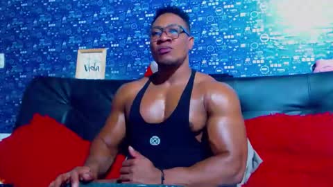 Snapshot of black_seus85 chatting on 4, 12, 2025 duglas online show from 4, 12, 2025