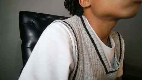 black_tentationx online show from 8, 2, 2025