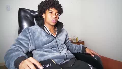 black_tentationx online show from 12, 2, 2025