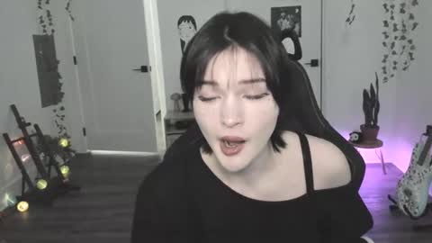 Ella online show from 9, 1, 2026