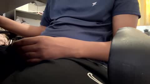 Snapshot of blackdiscreet chatting on 16, 1, 2025 blackdiscreet online show from 16, 1, 2025