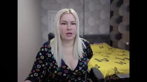 Snapshot of blackeyes11 chatting on 1, 11, 2025 blackeyes11 online show from 1, 11, 2025