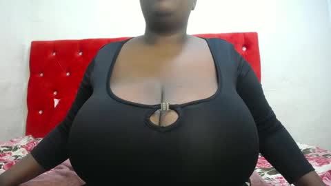 Snapshot of blackladyqx chatting on 9, 12, 2024 blackladyqx online show from 9, 12, 2024