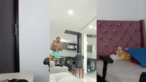 Twtter 1MikeBeckford            Onlyfns beckfordmike online show from 24, 2, 2025