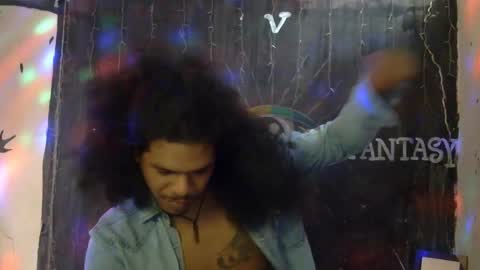 Snapshot of blackphylosofy chatting on 4, 1, 2025 i am D.L online show from 4, 1, 2025