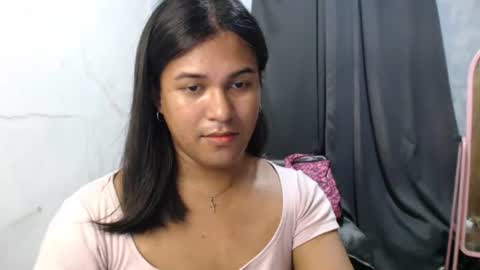 Snapshot of blackpinayts chatting on 11, 11, 2025 Ellez online show from 11, 11, 2025