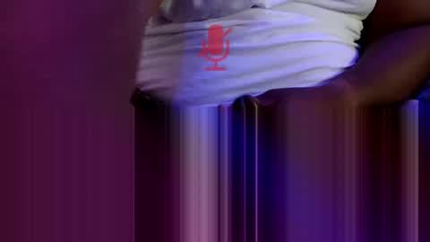 Snapshot of blackpinkpanther chatting on 19, 10, 2025 Spittin Black Mamba online show from 19, 10, 2025