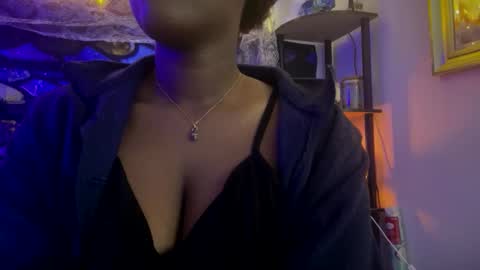 Snapshot of blackprincessstacy chatting on 27, 5, 2026 ask mme later online show from 27, 5, 2026