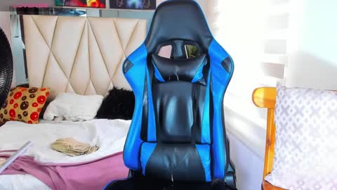 Snapshot of blacksex_boy chatting on 8, 3, 2025 Marlon online show from 8, 3, 2025