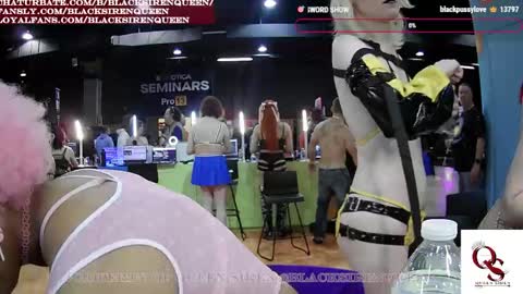 Queen Siren online show from 11, 4, 2026