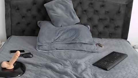 Snapshot of blackswan7777 chatting on 11, 3, 2025 Mira online show from 11, 3, 2025