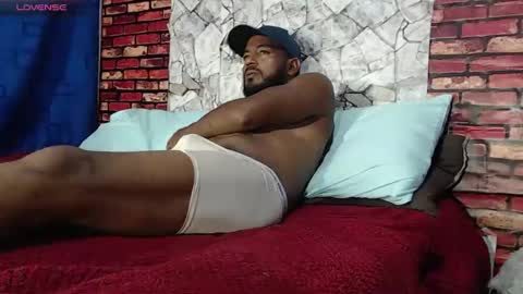 Snapshot of blade_foxx chatting on 28, 4, 2026 Richard online show from 28, 4, 2026