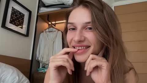 Snapshot of blair_foxxxy chatting on 12, 9, 2025 Blair online show from 12, 9, 2025