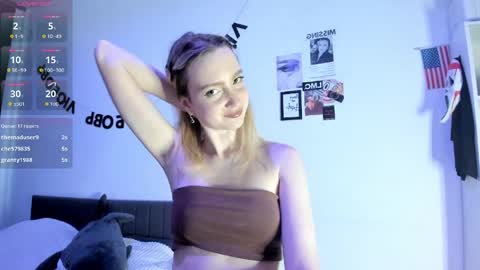 Snapshot of blairmarfl chatting on 29, 4, 2026 Blair online show from 29, 4, 2026
