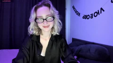 Snapshot of blairmarfl chatting on 23, 5, 2026 Blair online show from 23, 5, 2026