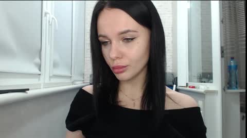 Snapshot of blairyates chatting on 18, 10, 2025 BlairYates online show from 18, 10, 2025