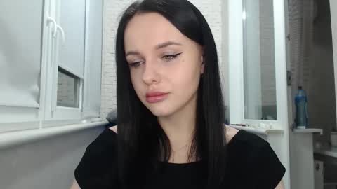 Snapshot of blairyates chatting on 21, 10, 2025 BlairYates online show from 21, 10, 2025