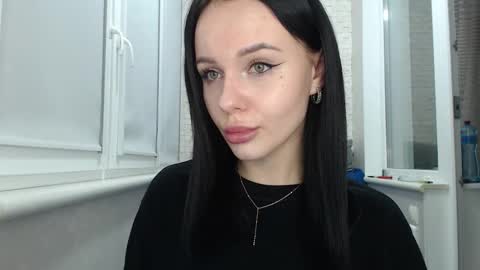 Snapshot of blairyates chatting on 3, 11, 2025 BlairYates online show from 3, 11, 2025