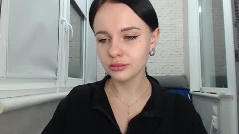 Snapshot of blairyates chatting on 19, 11, 2025 BlairYates online show from 19, 11, 2025