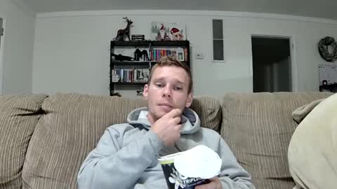 Snapshot of blakeandskylar chatting on 21, 12, 2024 BlakeAndSkylar online show from 21, 12, 2024