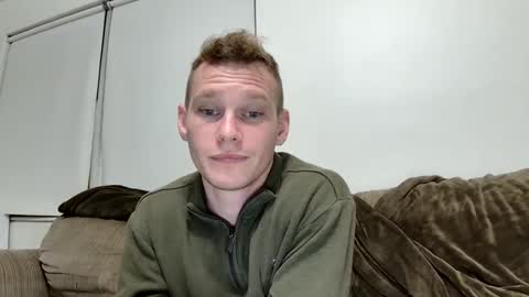 Snapshot of blakeandskylar chatting on 7, 3, 2025 BlakeAndSkylar online show from 7, 3, 2025