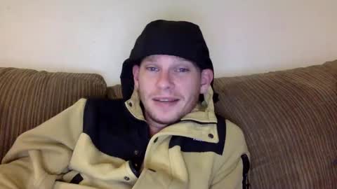 Snapshot of blakeandskylar chatting on 13, 9, 2025 BlakeAndSkylar online show from 13, 9, 2025