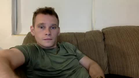 Snapshot of blakeandskylar chatting on 19, 9, 2025 BlakeAndSkylar online show from 19, 9, 2025