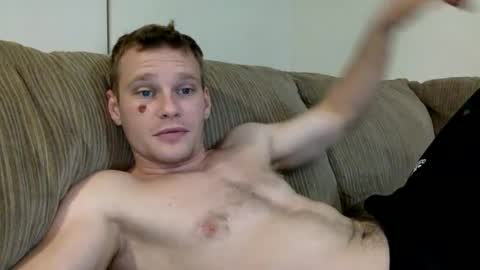 Snapshot of blakeandskylar chatting on 22, 9, 2025 BlakeAndSkylar online show from 22, 9, 2025