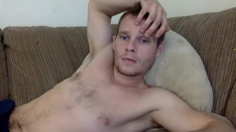 Snapshot of blakeandskylar chatting on 6, 10, 2025 BlakeAndSkylar online show from 6, 10, 2025