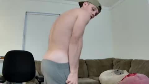 Snapshot of blakeandskylar chatting on 24, 11, 2025 BlakeAndSkylar online show from 24, 11, 2025