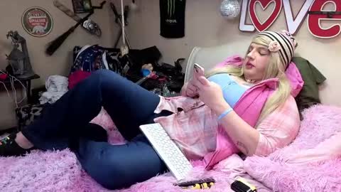 Snapshot of blakelytgirl chatting on 16, 1, 2025 Blakely Morningstar online show from 16, 1, 2025