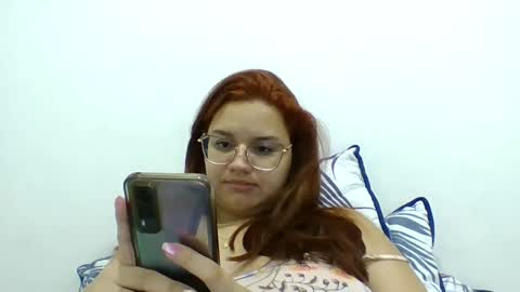 Snapshot of blanquita102530 chatting on 28, 9, 2025 Lary online show from 28, 9, 2025