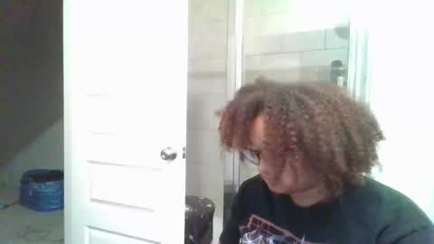 Snapshot of blessica_eddieluv6996 chatting on 17, 5, 2026 BLESSICA EDDIE LOVE online show from 17, 5, 2026
