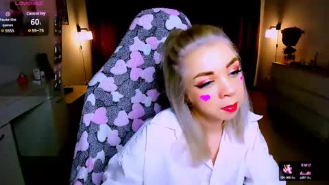 Nicole online show from 14, 2, 2025