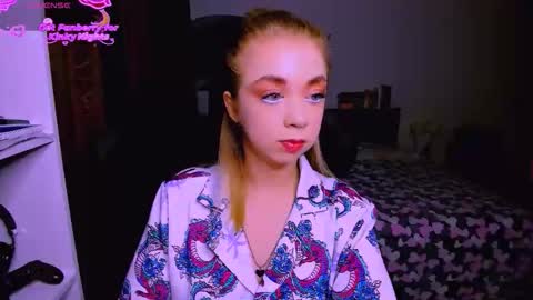 Nicole online show from 21, 11, 2025