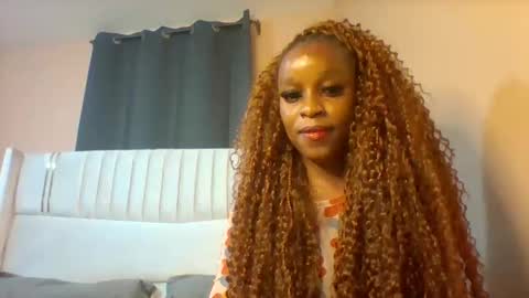 Snapshot of bliss_diva chatting on 22, 10, 2025 Bliss diva online show from 22, 10, 2025