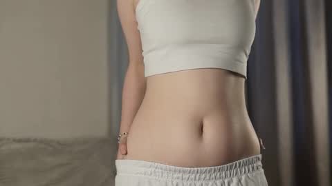 Snapshot of blissvibe chatting on 17, 9, 2025 Mila online show from 17, 9, 2025