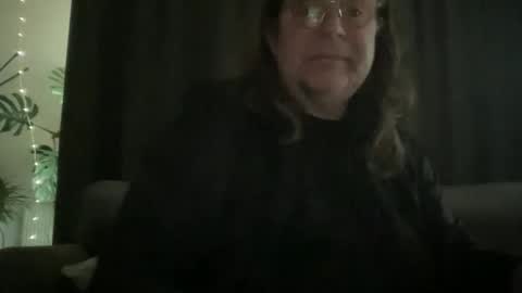 Snapshot of bllyidol chatting on 21, 12, 2025 BlIdoL online show from 21, 12, 2025