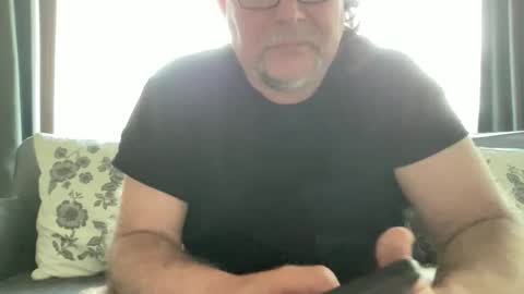 Snapshot of bllyidol chatting on 1, 4, 2026 BlIdoL online show from 1, 4, 2026