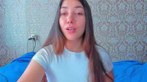 Snapshot of bloemetjes chatting on 5, 10, 2025 bloemetjes online show from 5, 10, 2025