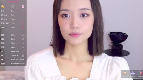 Snapshot of blon_kater chatting on 11, 11, 2025 YoYo online show from 11, 11, 2025