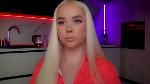 Lana online show from 20, 1, 2025