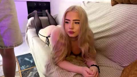Snapshot of blonde8888 chatting on 14, 6, 2026 blonde8888 online show from 14, 6, 2026