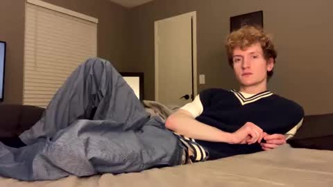 Snapshot of blonde_boi99 chatting on 13, 12, 2024 Blondie online show from 13, 12, 2024