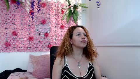 Snapshot of blonde_squirt_ chatting on 31, 12, 2024 blonde_squirt_ online show from 31, 12, 2024