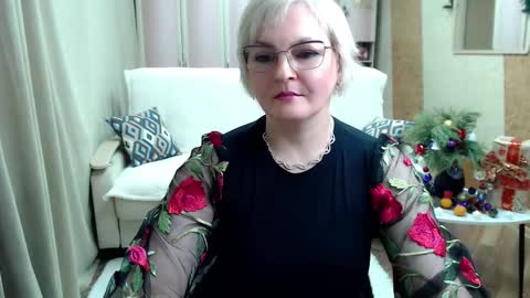 Snapshot of blondebrilliant chatting on 2, 1, 2025 Blonde woman X online show from 2, 1, 2025