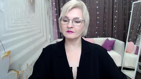 Snapshot of blondebrilliant chatting on 21, 1, 2025 Blonde woman X online show from 21, 1, 2025