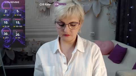 Snapshot of blondebrilliant chatting on 13, 2, 2025 Blonde woman X online show from 13, 2, 2025