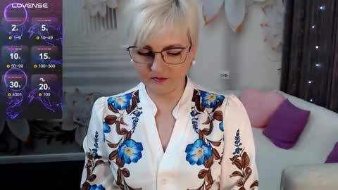 Snapshot of blondebrilliant chatting on 16, 2, 2025 Blonde woman X online show from 16, 2, 2025